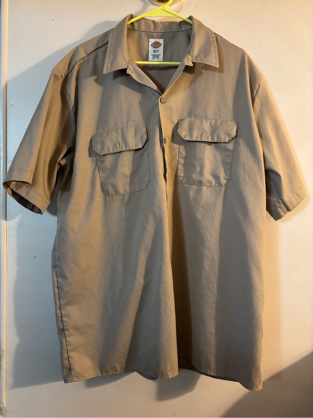 Dickies Men’s Short Sleeve Button-Front Work Shirt - Khaki